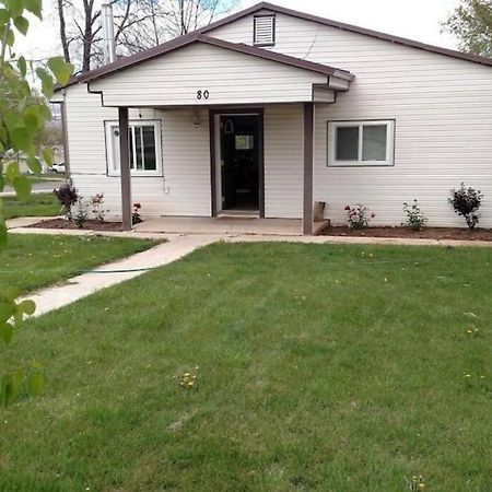 2 Bedroom Holiday Home Tropic Exterior photo